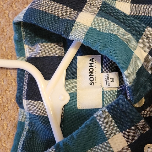 Sonoma M button down - Picture 3 of 3